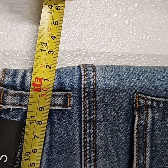 Denim crop shorts, Small. A7 - Picture 12 of 13
